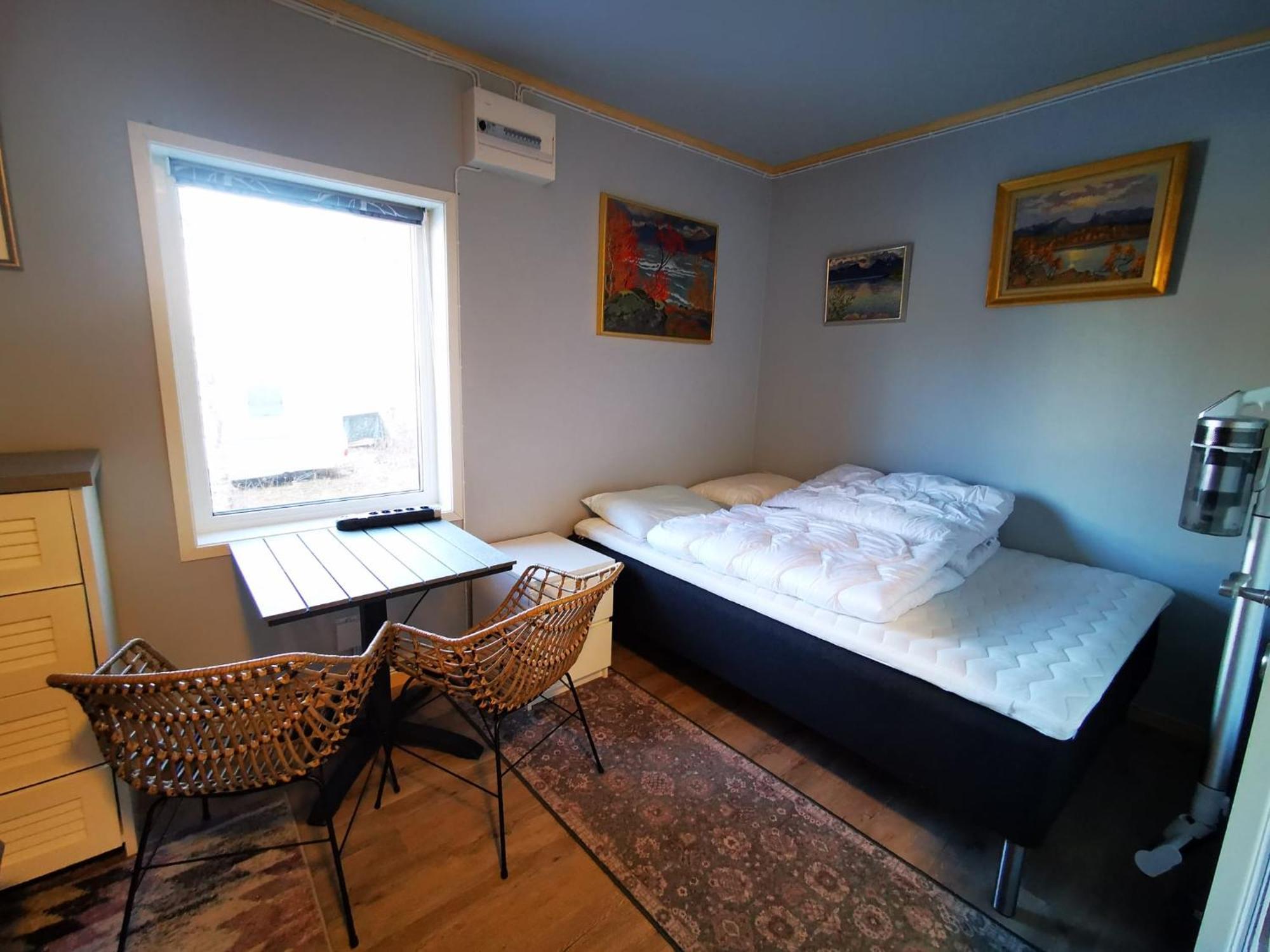 HOTEL ABISKO GUESTHOUSE & ACTIVITIES ABISKO 2* (Schweden) - von € 78 |  HOTEL-MIX